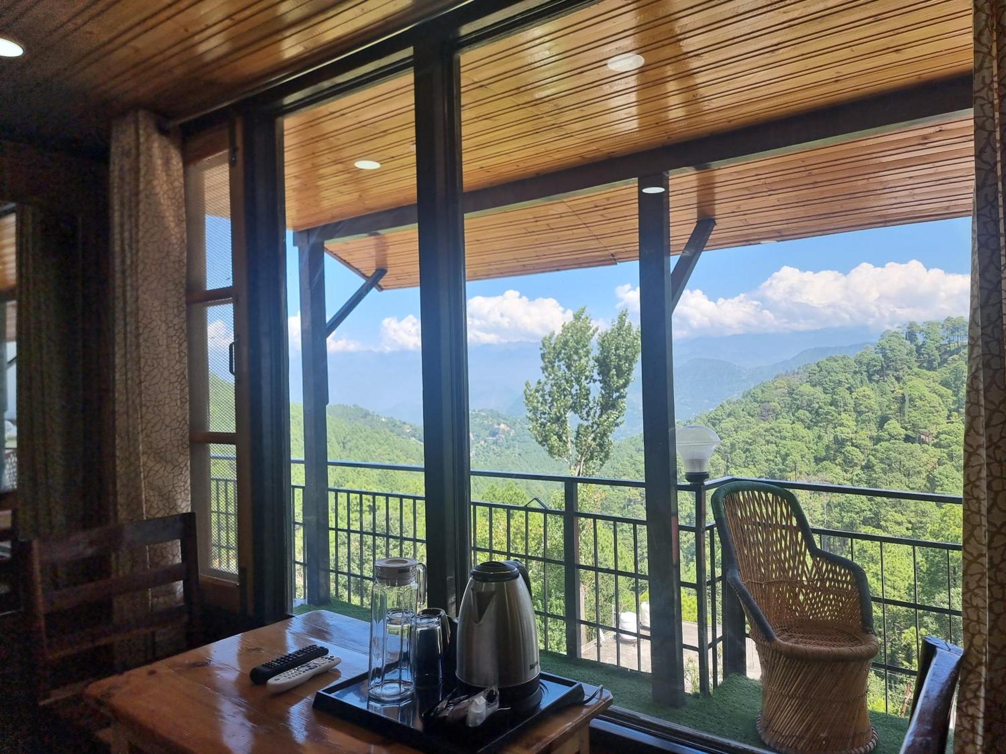 Baikunth Homes Dalhousie Ngoại thất bức ảnh