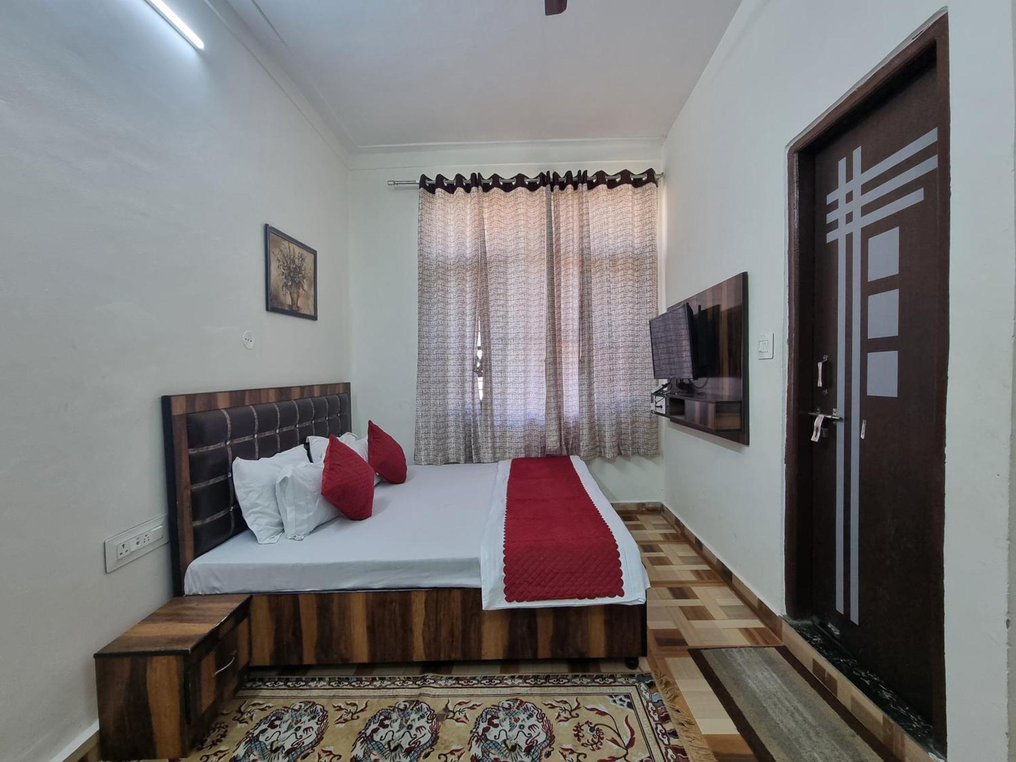 Baikunth Homes Dalhousie Ngoại thất bức ảnh