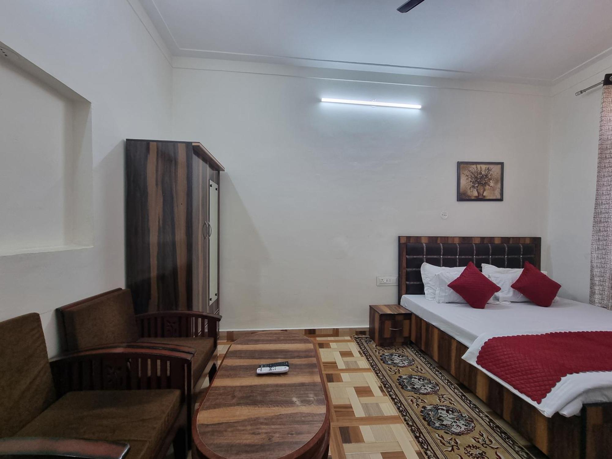 Baikunth Homes Dalhousie Ngoại thất bức ảnh